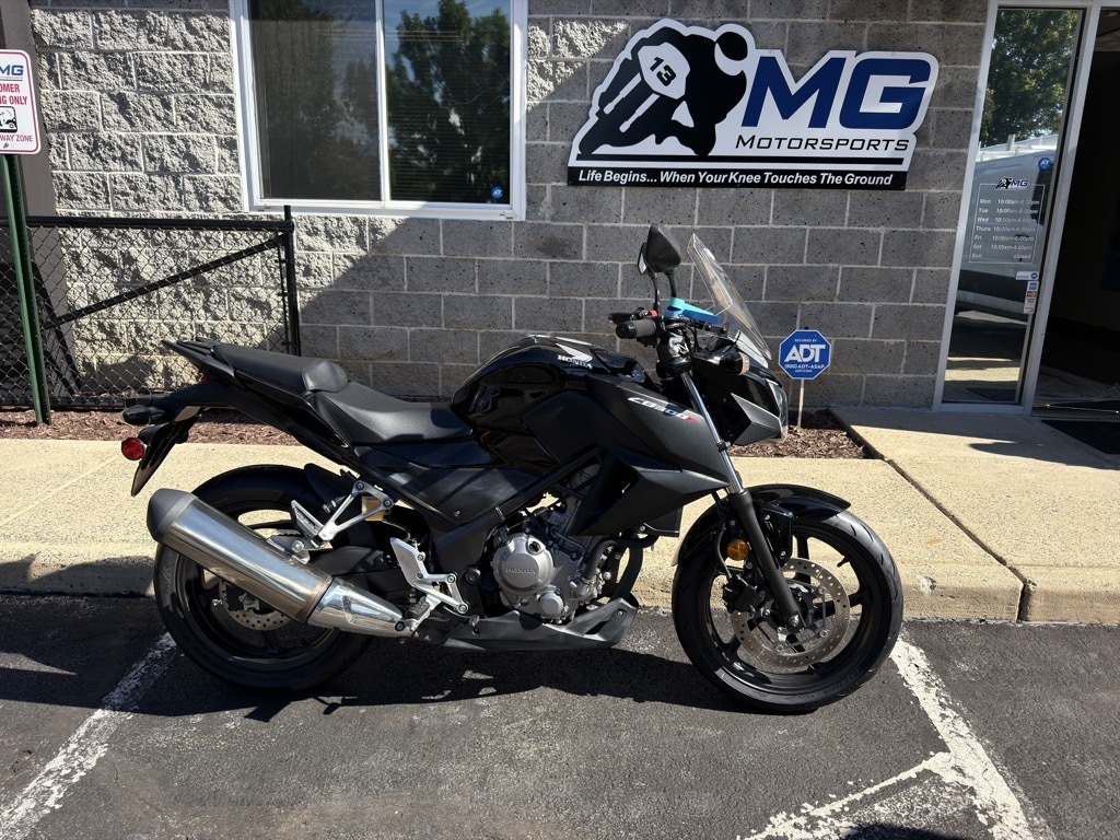 2016 Honda CB 300F 300F in Sterling, VA