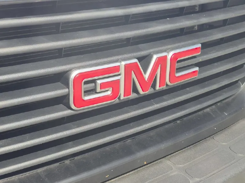 2023 GMC SAVANA