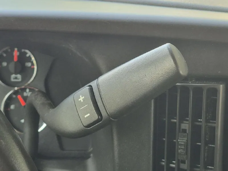 2023 GMC SAVANA