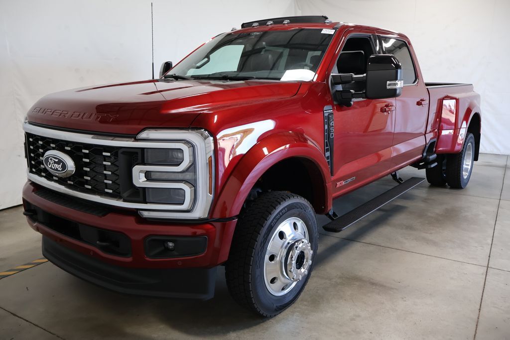 2027 FORD F450 in Groveport, OH
