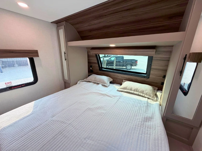 2027 KZ RV Connect C261RB