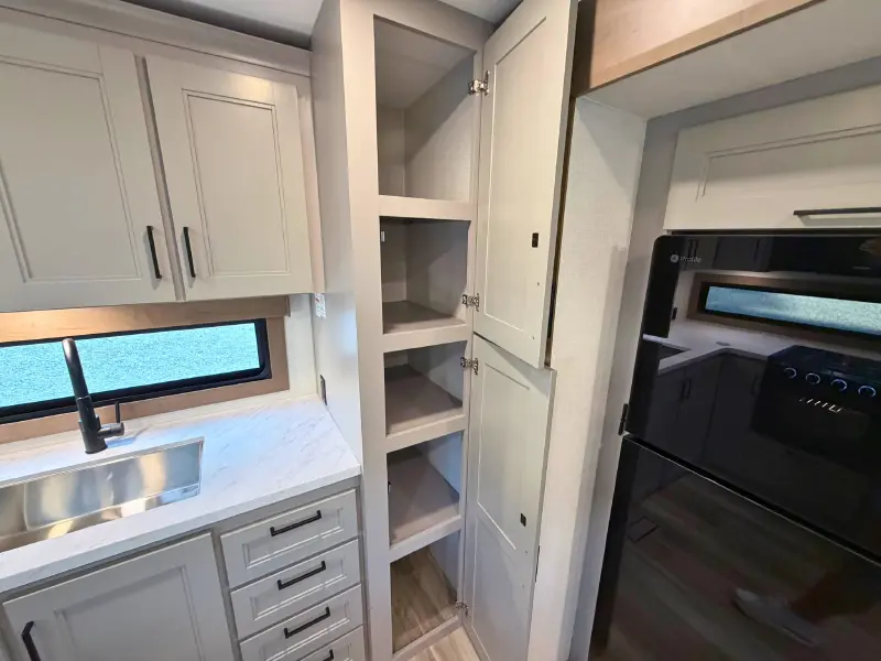 2027 KZ RV Durango HT D232MLD