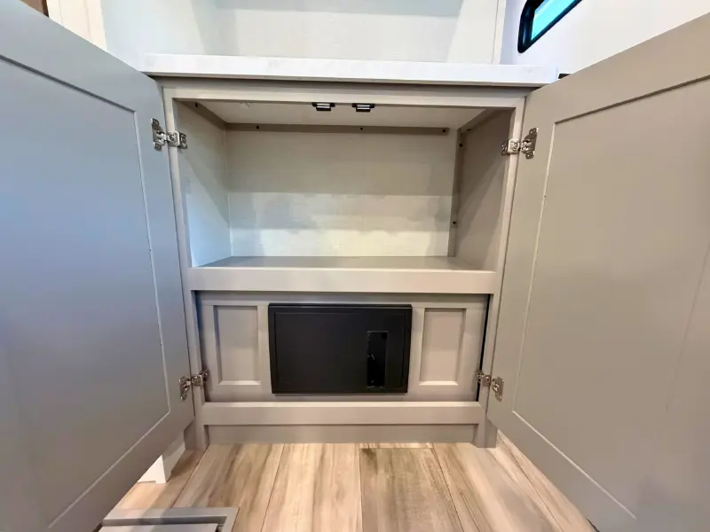 2027 KZ RV Durango HT D232MLD