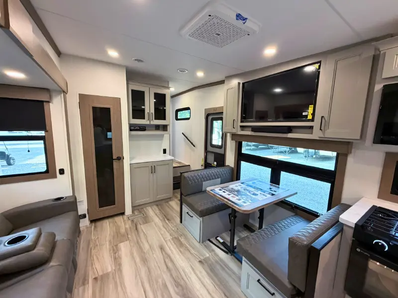 2027 KZ RV Durango HT D232MLD