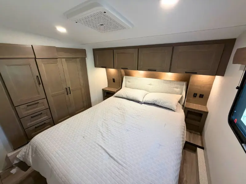 2027 KZ RV Durango HT D232MLD