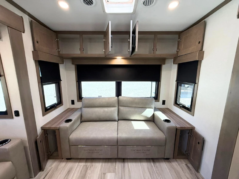 2027 KZ RV Durango D283RLT Half-Ton