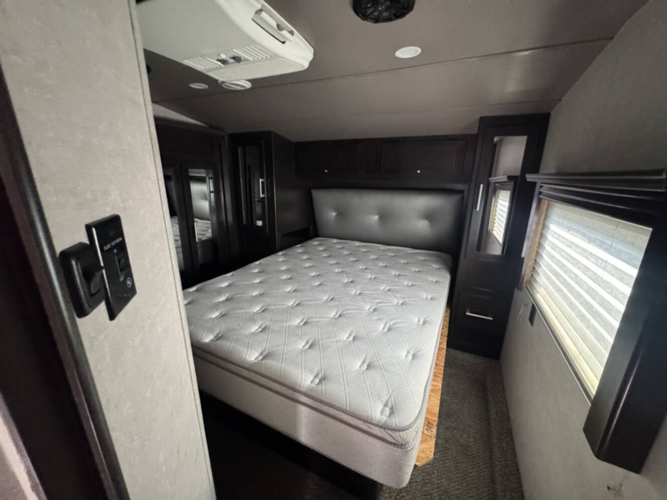 A photo of this 2019 Eclipse Recreational Vehicles ATTITUDE WIDE LITE 2814SS