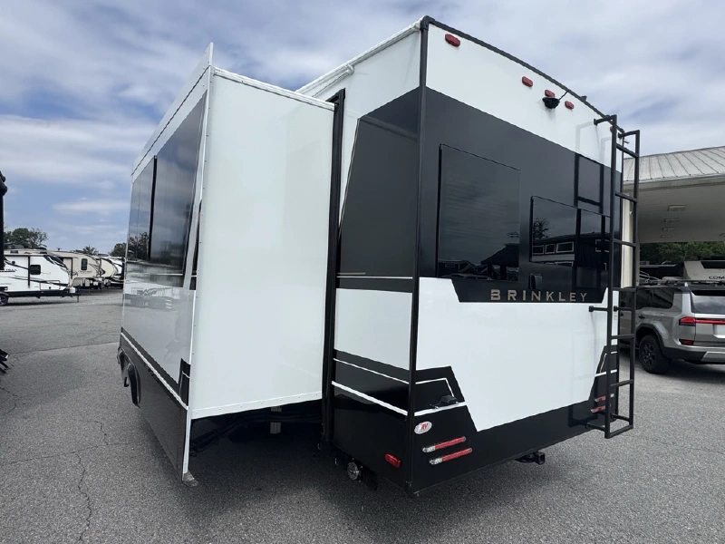 2026 BRINKLEY MODEL Z 2680