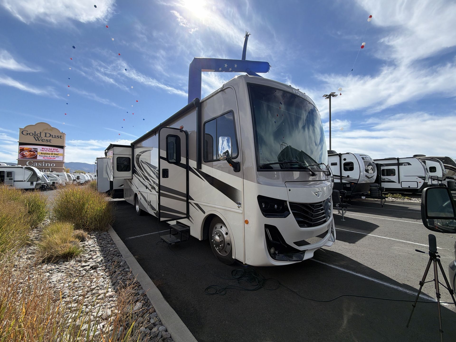 2022 Fleetwood Fortis 34MB RV