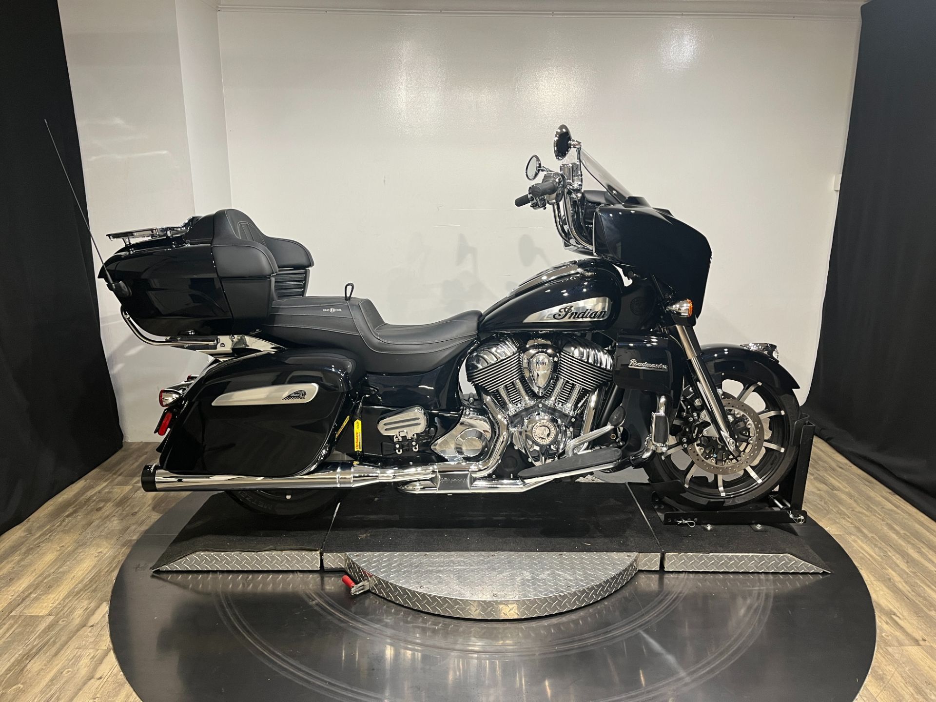2022 Indian Motorcycle Roadmaster® Limited LIMITED in Wauconda, IL