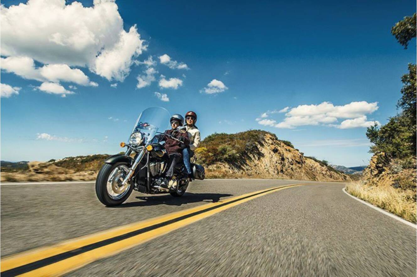 A photo of this 2017 Kawasaki Vulcan 900 Classic LT