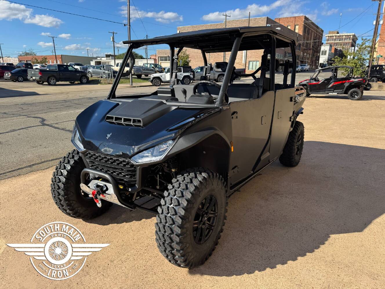 A photo of this 2026 Segway Powersports UT10 P Crew