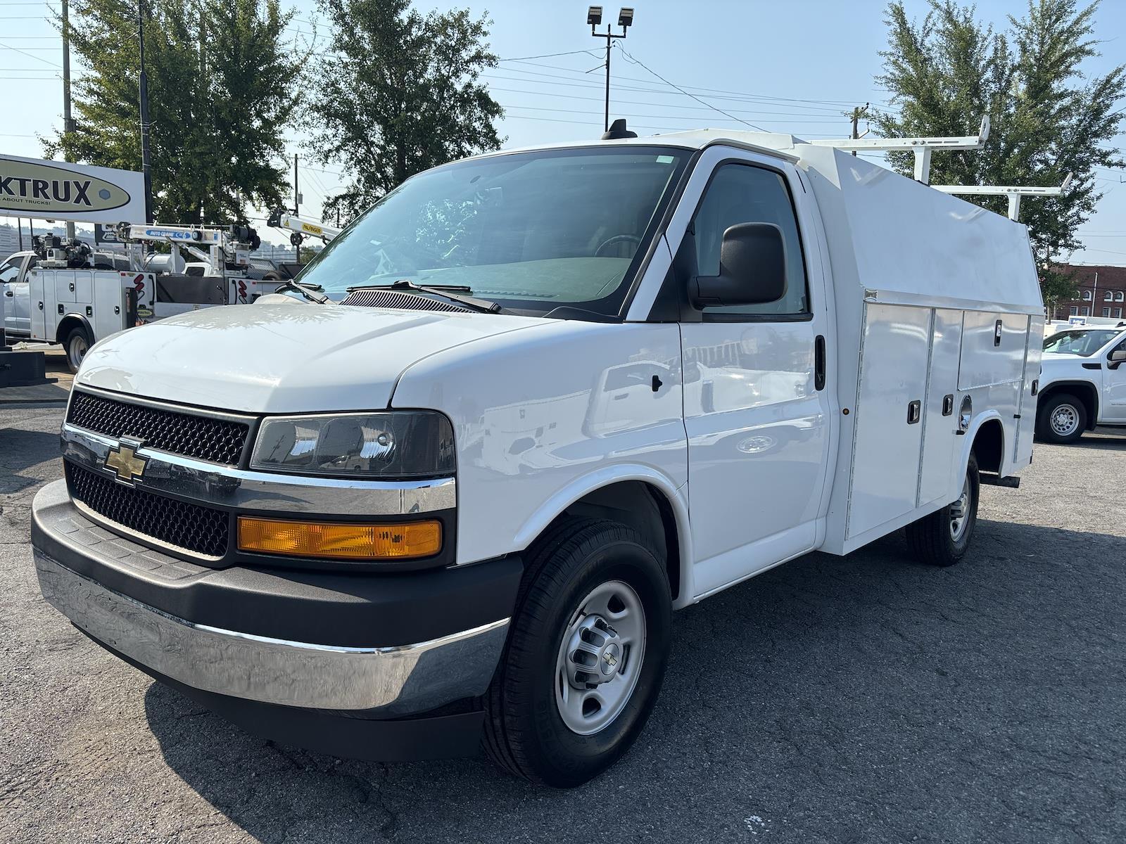 2021 CHEVROLET Express 3500 in Birmingham, AL