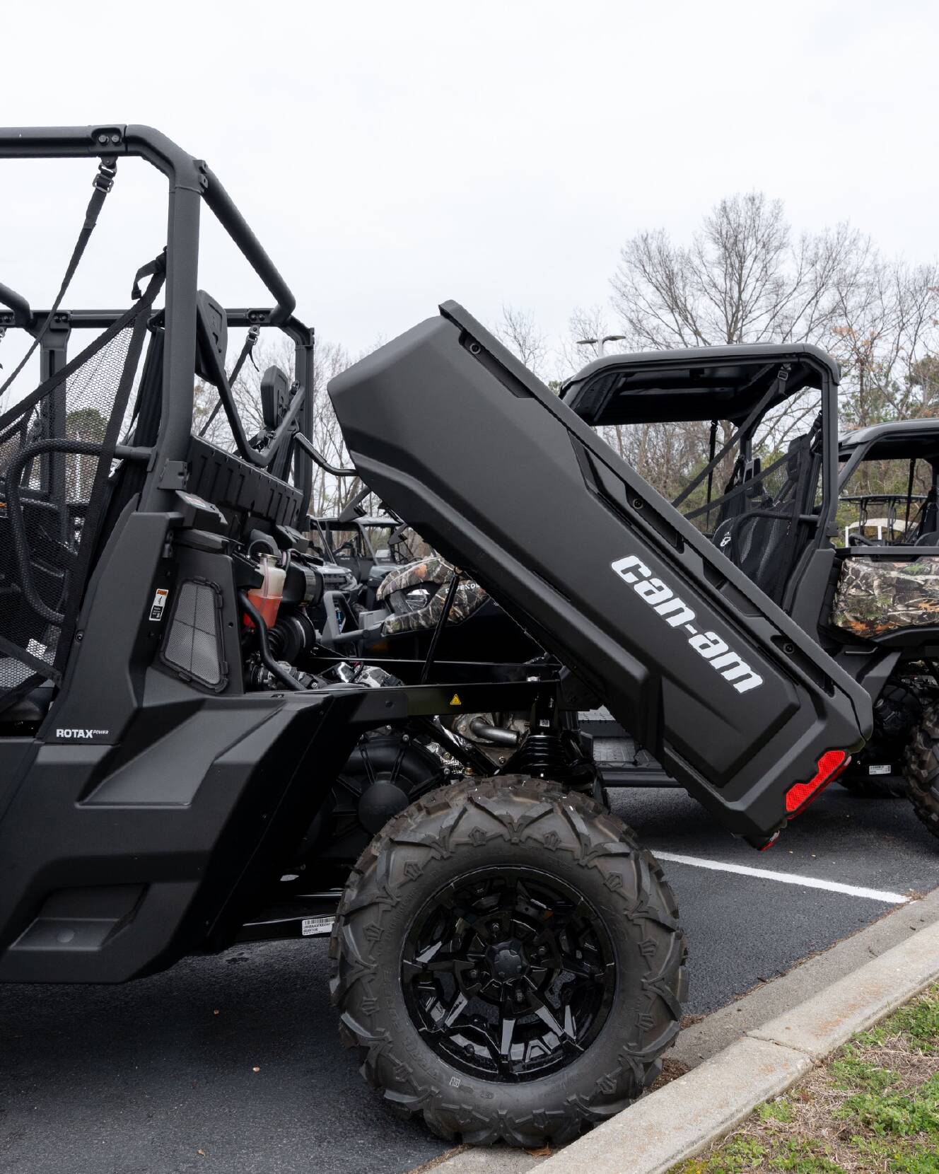 A photo of this 2026 Can-Am Defender MAX DPS HD7