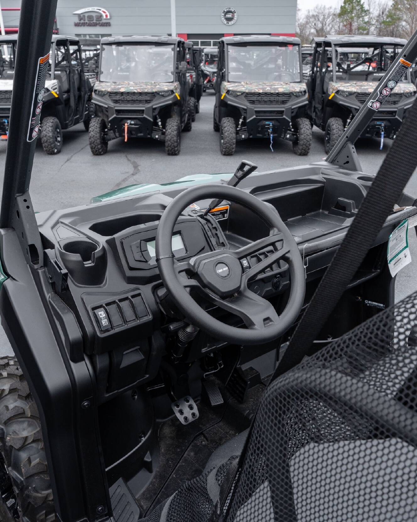 A photo of this 2026 Can-Am Defender MAX DPS HD7