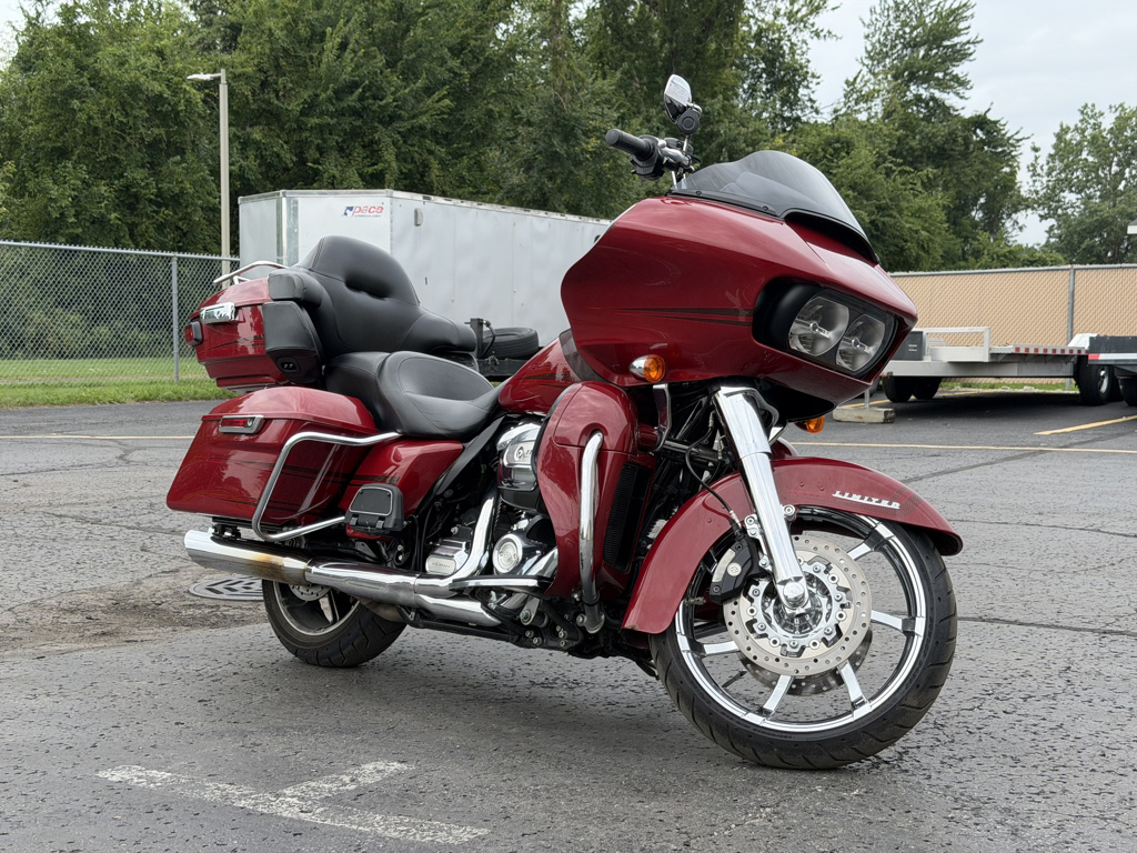 2020 Harley-Davidson FLTRK LIMITED in Monroe, MI