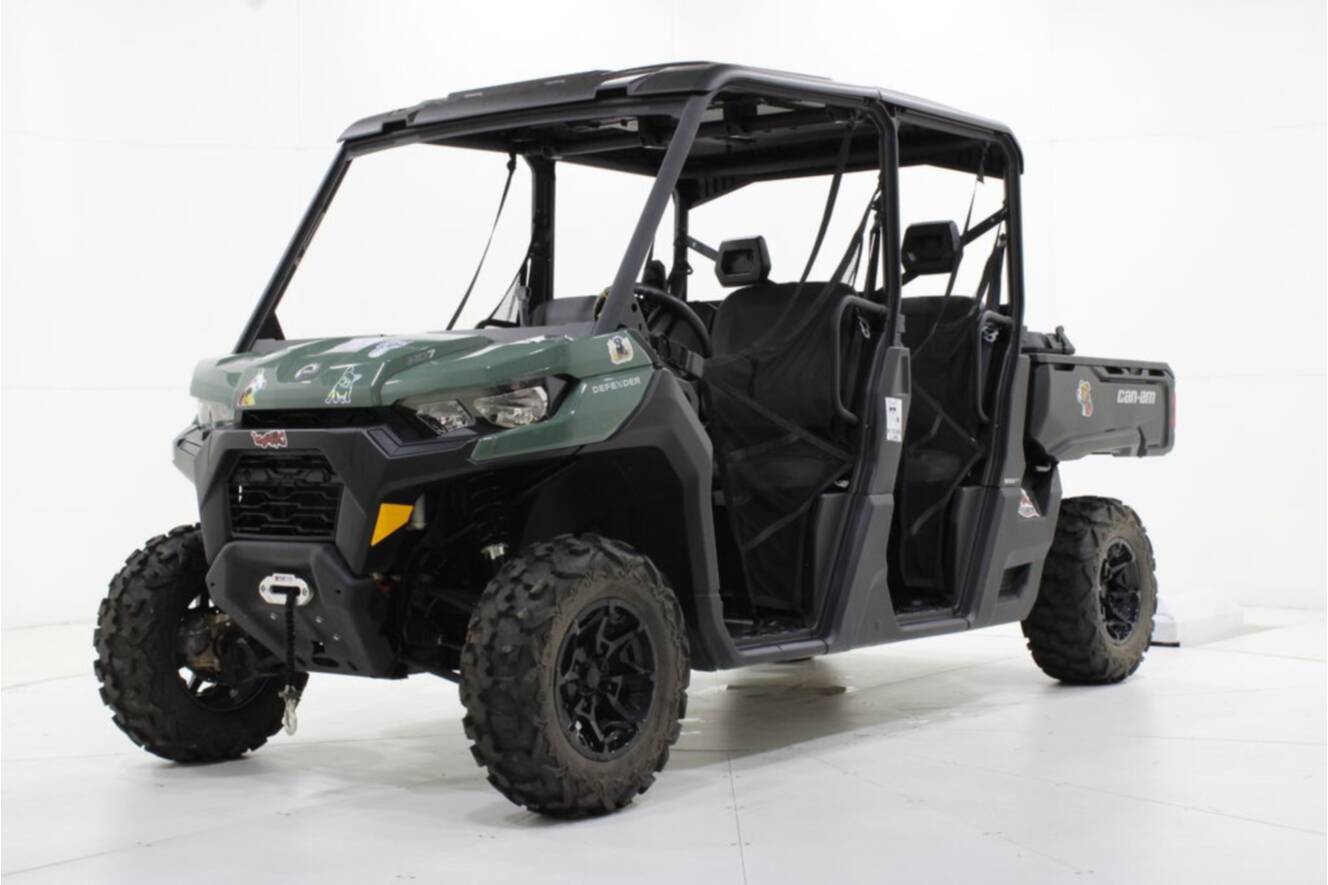 A photo of this 2026 Can-Am Defender MAX DPS HD7 Compass Green