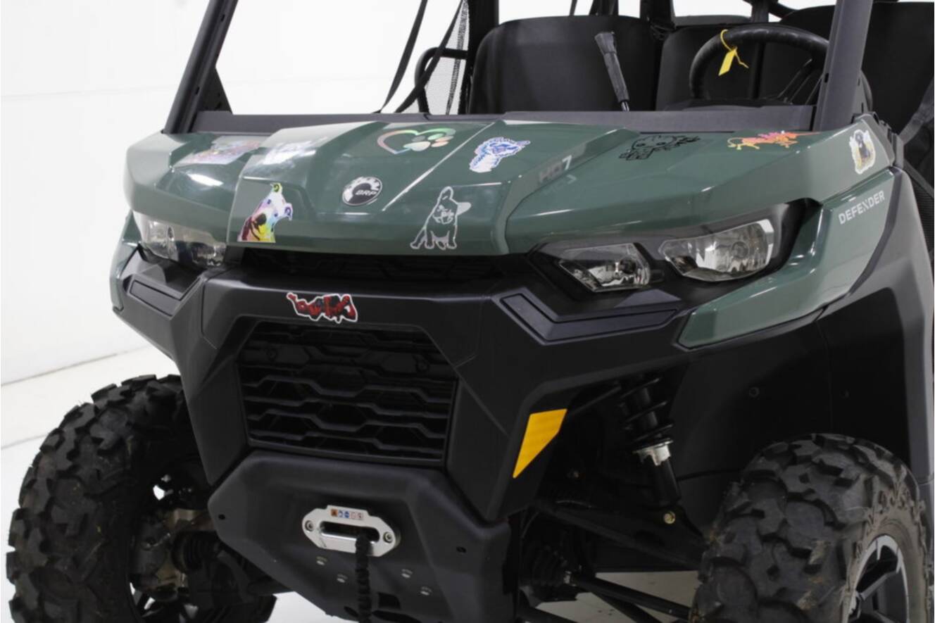 A photo of this 2026 Can-Am Defender MAX DPS HD7 Compass Green