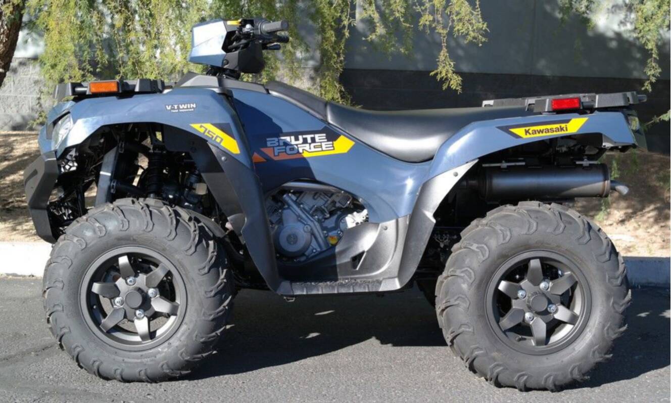 A photo of this 2026 Kawasaki Brute Force 750 EPS