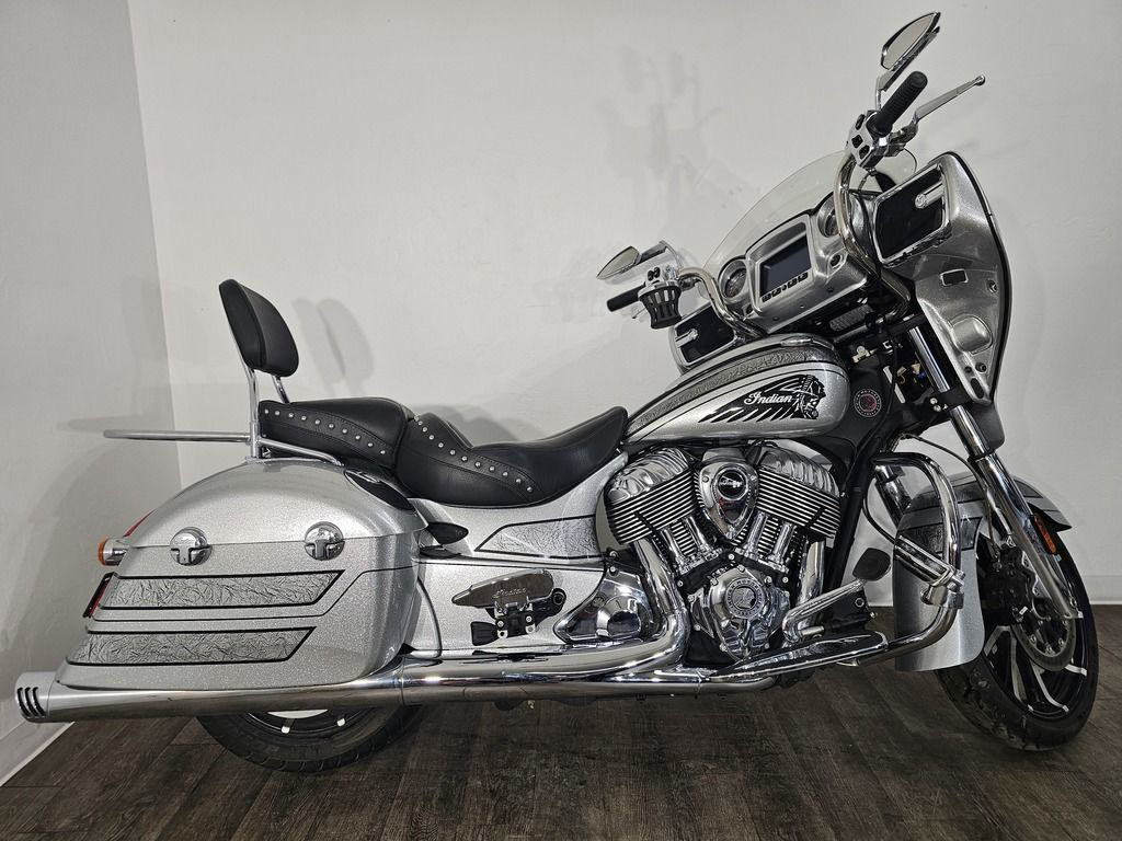 2018 Indian Chieftain Elite Black Hills Silver w/ Marble Accents in tucson AZ