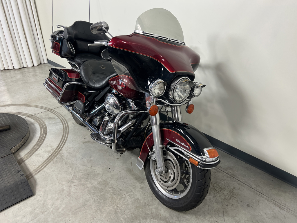 2005 Harley-Davidson Ultra Classic Electra Glide (FLHTCU) ULTRA CLASSIC FLHTCU in Peninsula, OH