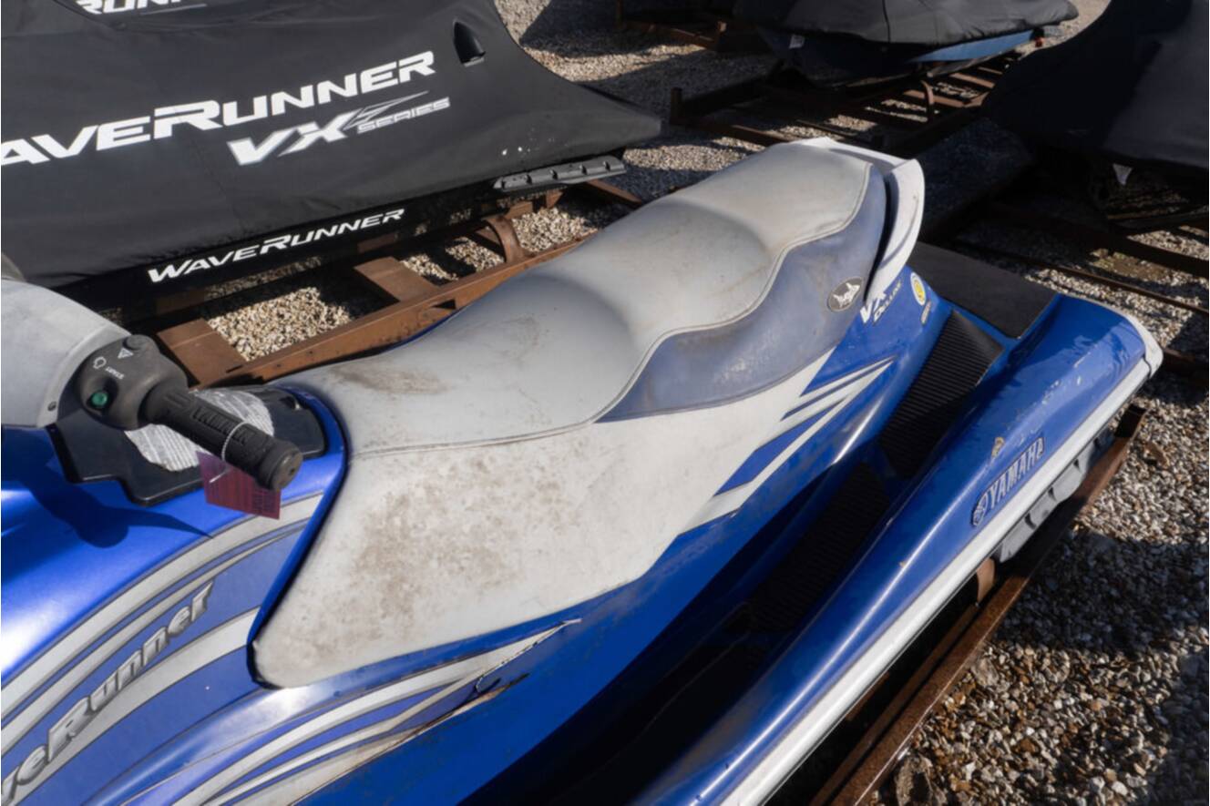 A photo of this 2007 Yamaha Waverunners VX DLX