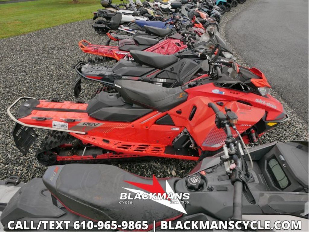 2019 Ski-Doo Backcountry X-RS® 850 E-TEC SS Ice Cobra 1.6 Lava R in emmaus PA