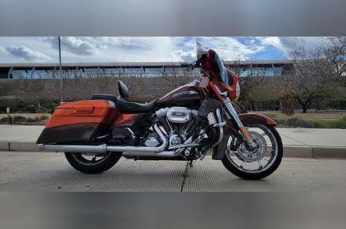 2012 Harley-Davidson® FLHXSE3 - CVO Street Glide® in tempe AZ