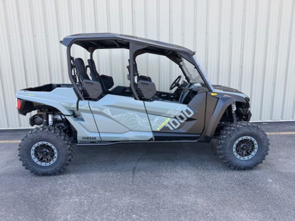 2026 Yamaha Wolverine Rmax4 1000 Xt-R in bridgeport WV