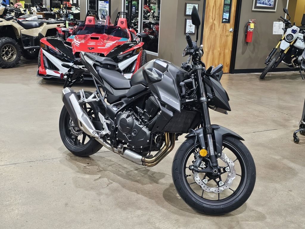 2025 Honda® CB750 Hornet BASE in Columbus, GA
