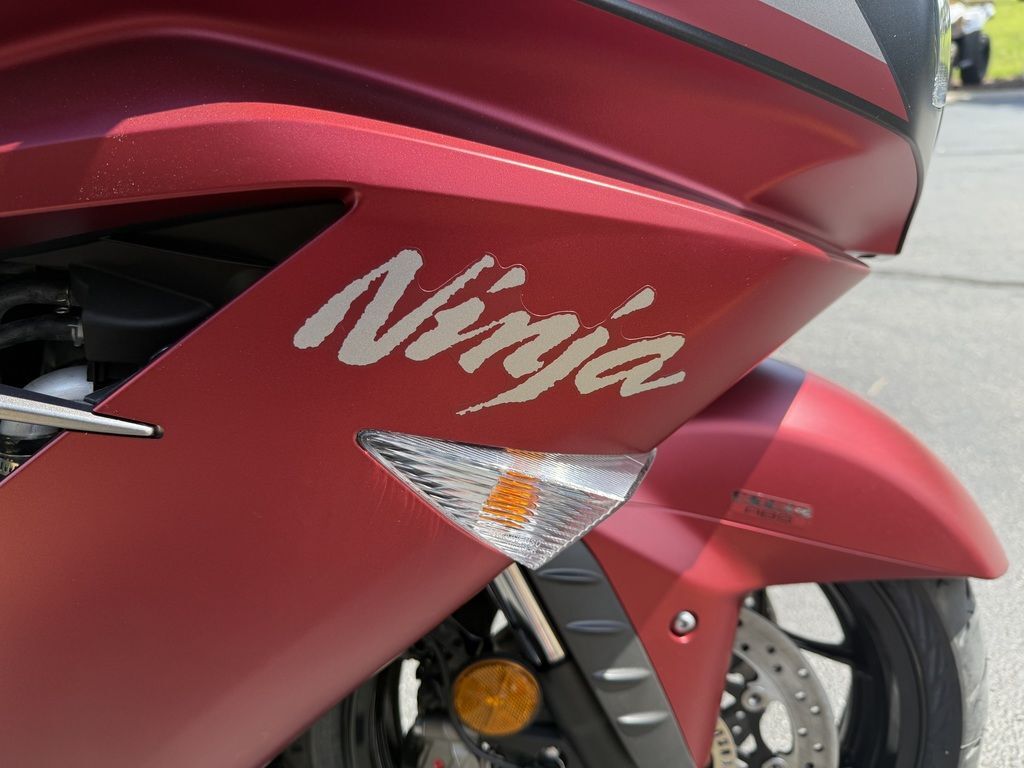 2025 Kawasaki Ninja® ZX -14R ABS in carol stream IL