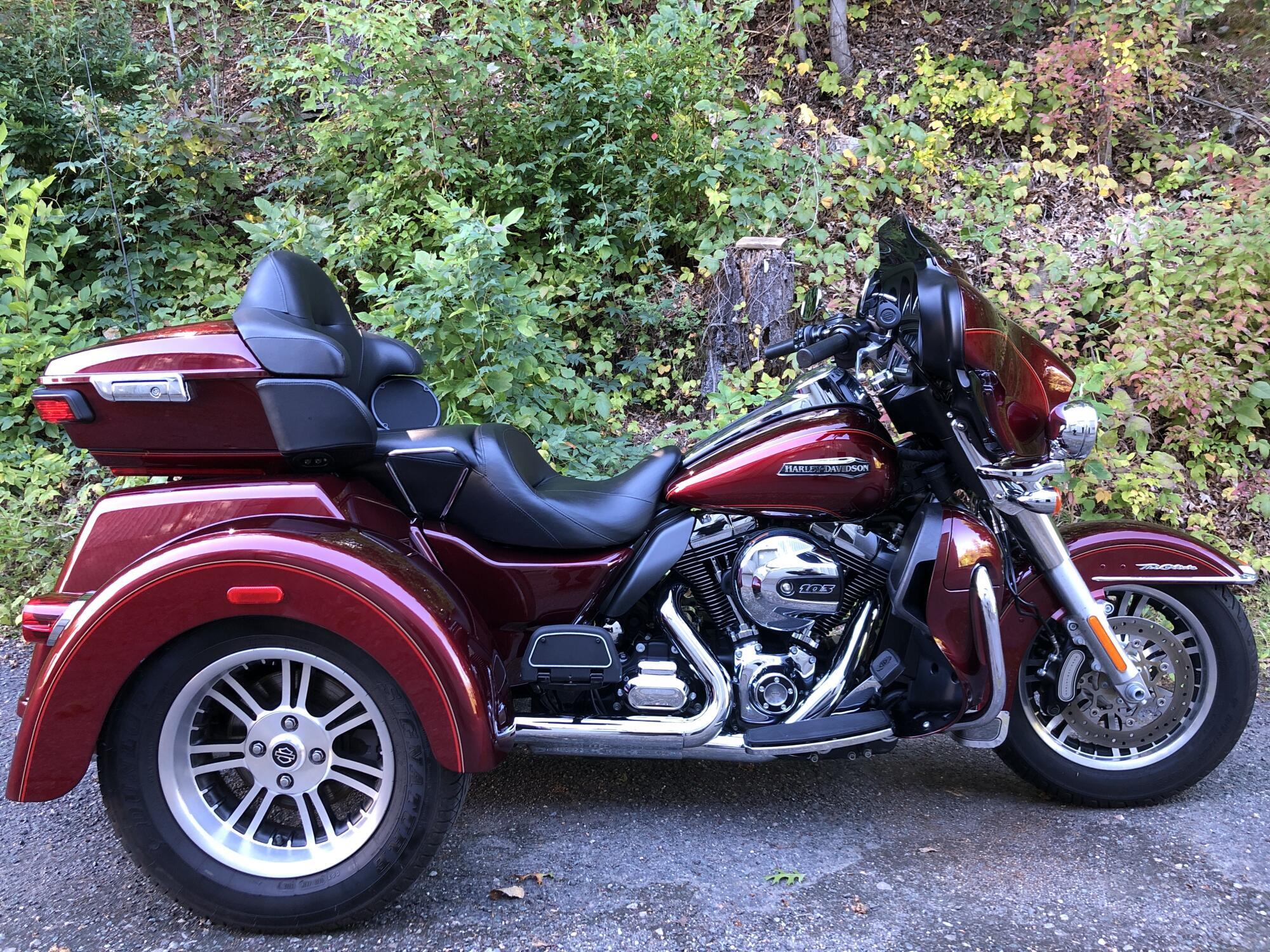 2016 Harley-Davidson Tri Glide Ultra ULTRA CLASSIC in Bellingham, MA