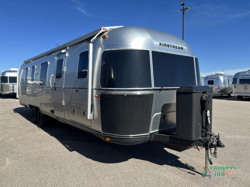 2018 Airstream Classic 33FB Twin in ramsey MN