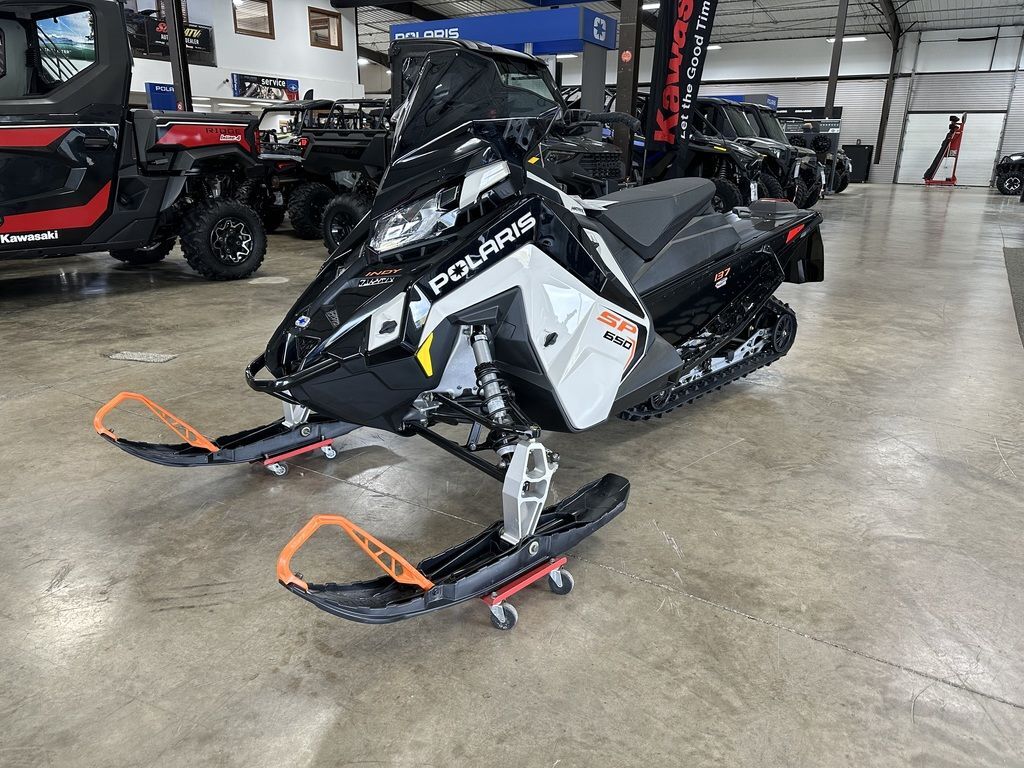 2025 Polaris® 650 Indy SP 137 ES in kieler WI