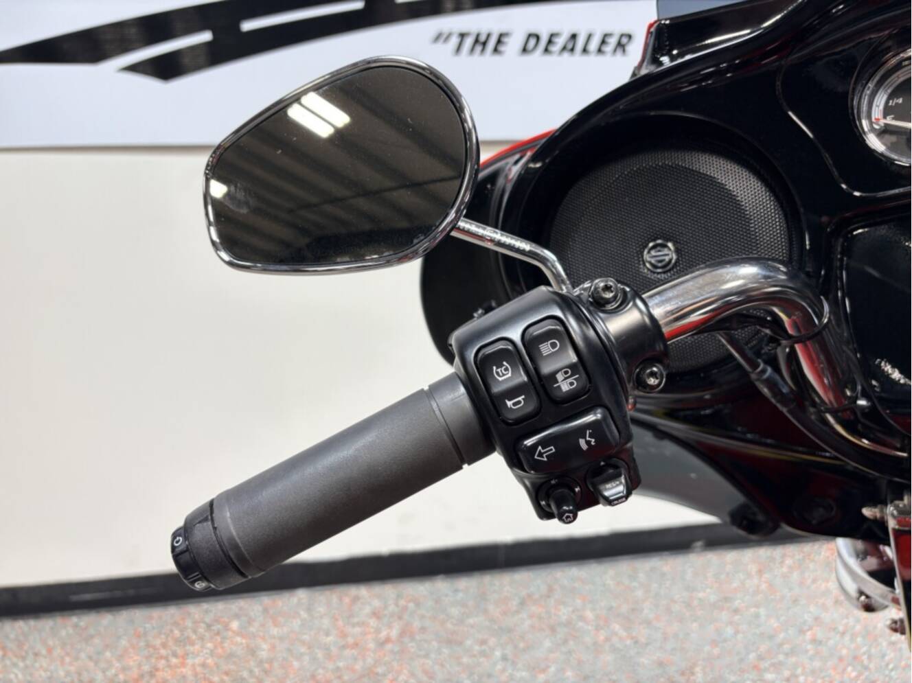 A photo of this 2023 Harley-Davidson Ultra Limited