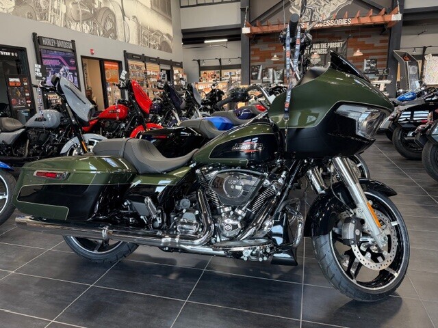 2026 Hd FLTRX CUSTOM in Lebanon, NJ