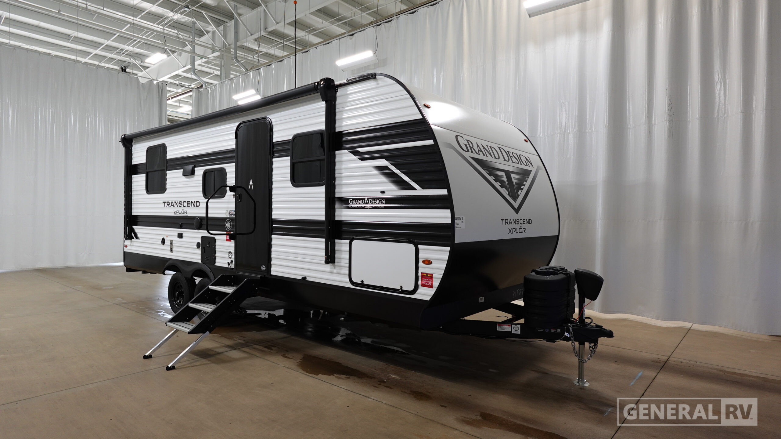 2027 Grand Design TRANSCEND Xplor 21RLX in wayland MI
