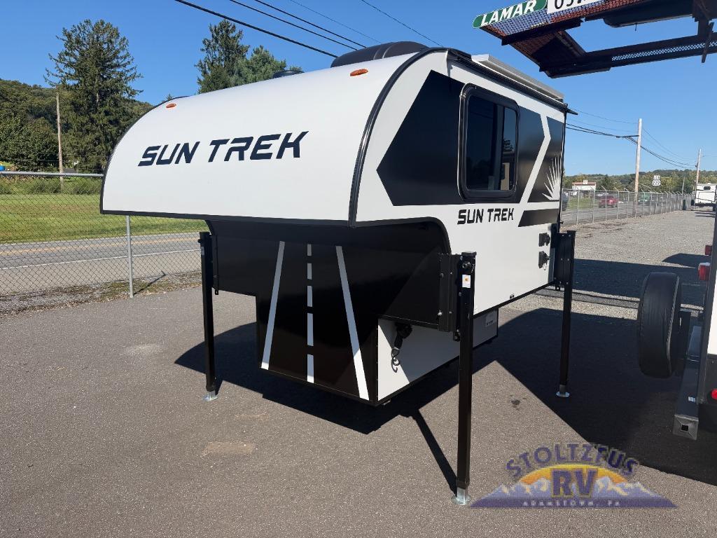 2027 Sunset Park Rv Sun Trek 550 in adamstown PA