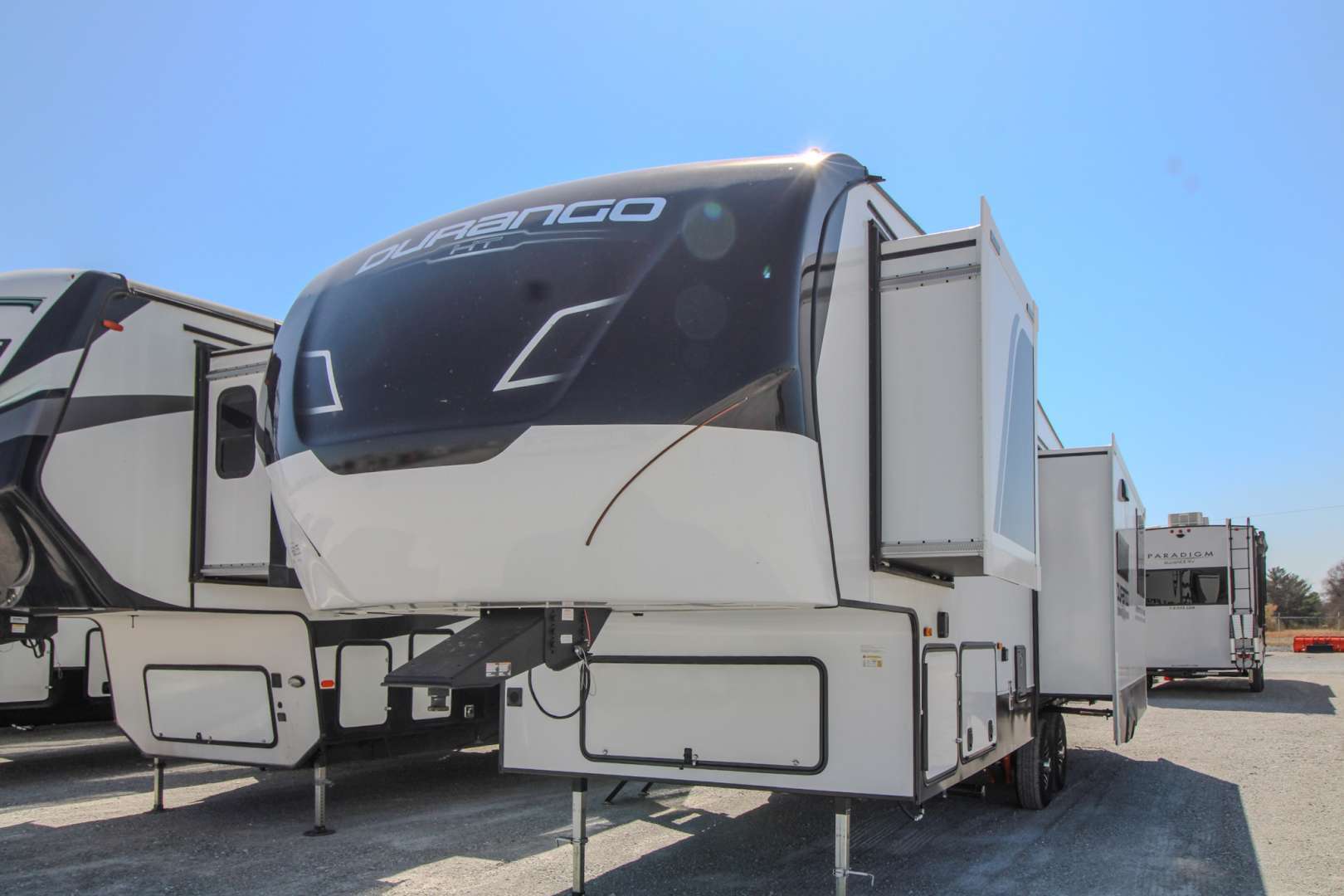 2026 Kz Durango HT 290RLT Fifth Wheel Toy Hauler RV