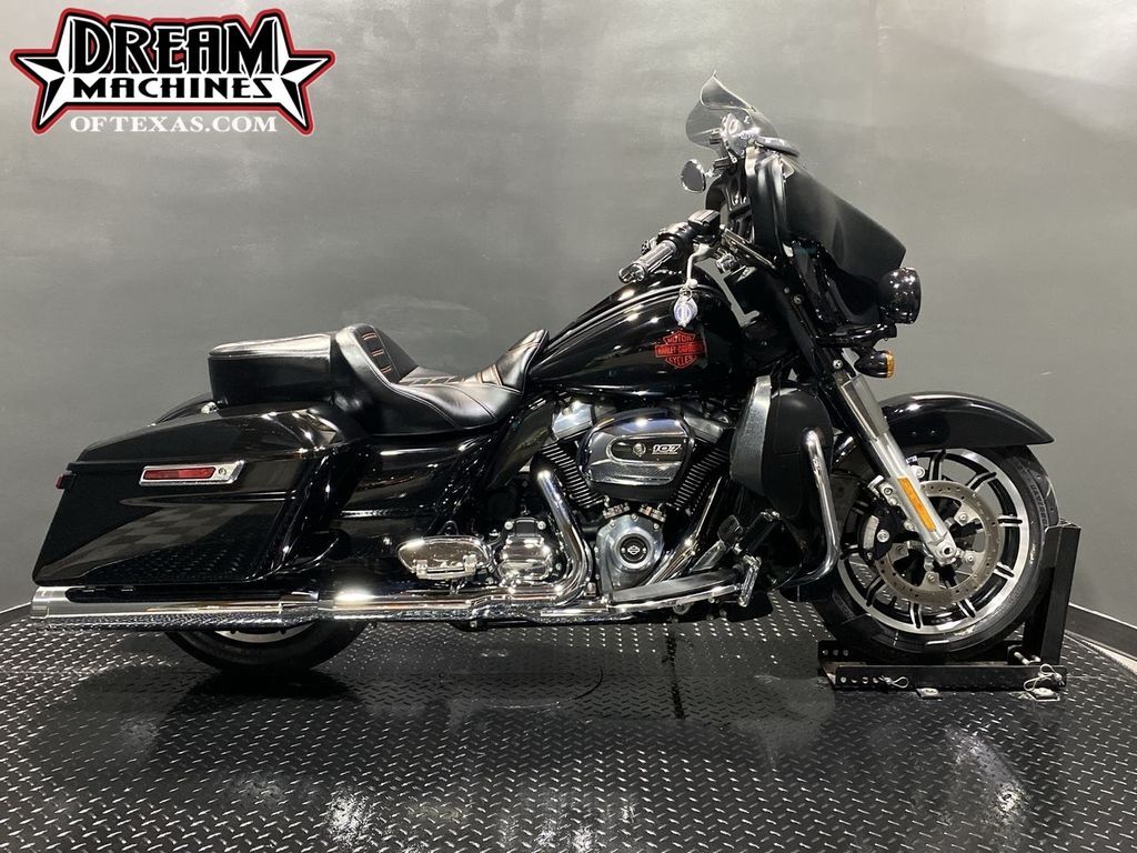 2019 Harley-Davidson® FLHT - Electra Glide® Standard STANDARD in Farmers Branch, TX