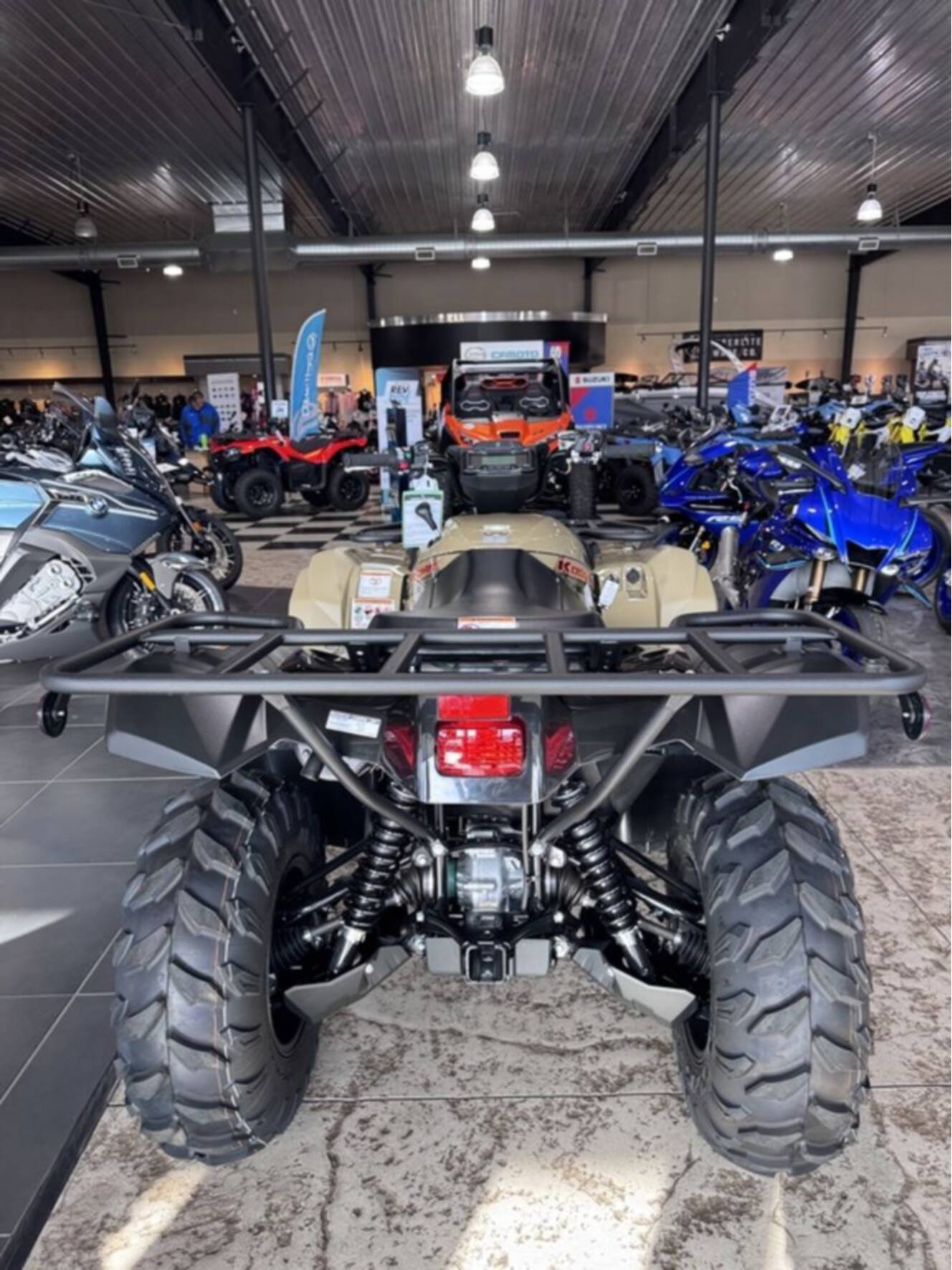 A photo of this 2027 Yamaha KODIAK 700 EPS XT-R