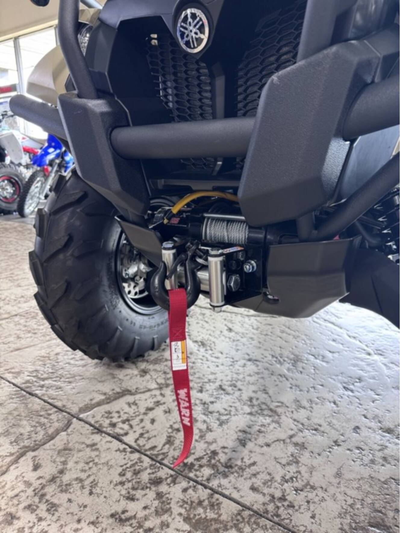 A photo of this 2027 Yamaha KODIAK 700 EPS XT-R