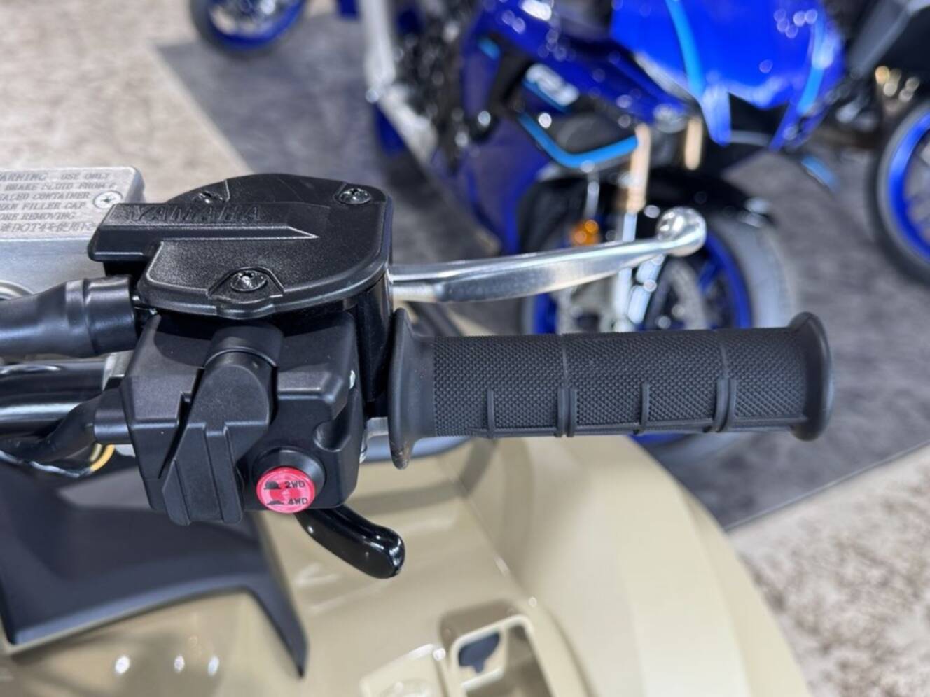 A photo of this 2027 Yamaha KODIAK 700 EPS XT-R