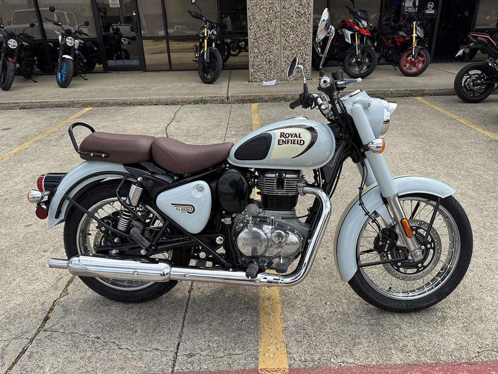 2024 Royal Enfield Classic 350 Gun Grey 350 in Plano, TX