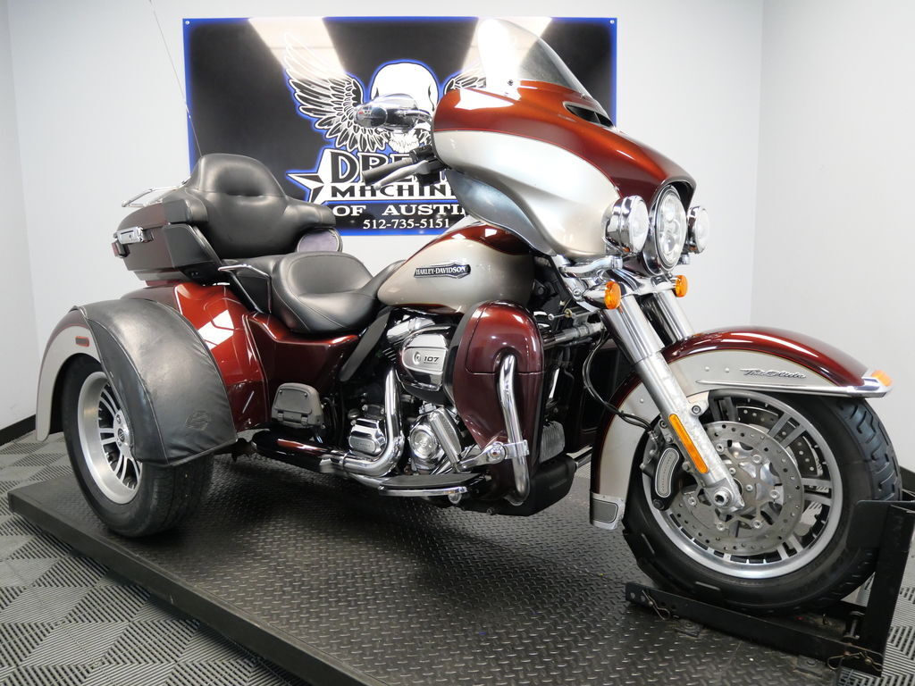 2018 Harley-Davidson® FLHTCUTG - Tri Glide® Ultra ULTRA CLASSIC in Austin, TX