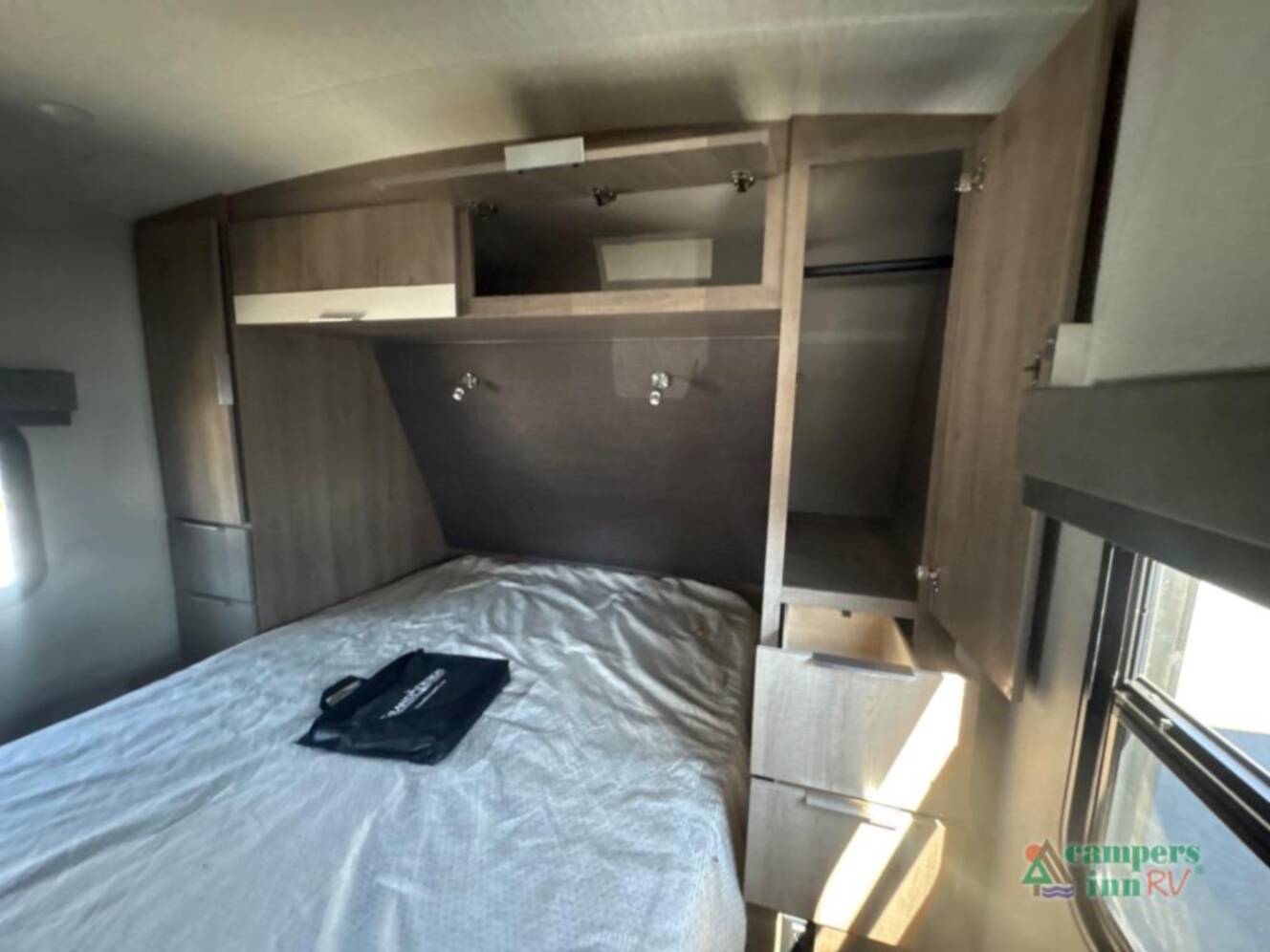 A photo of this 2020 Grand Design Imagine 2970RL