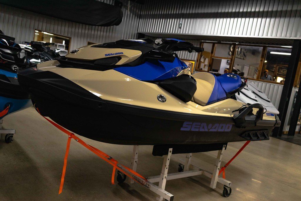 2026 Sea-Doo Wake 170 BRP Premium Audio, iDF, iBR Two Seater jet ski