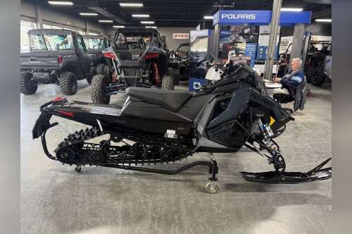 2026 PolarisĀ® 850 Switchback Assault 146 - Race IFS Gloss Black / Blu 850 146 in ann arbor MI