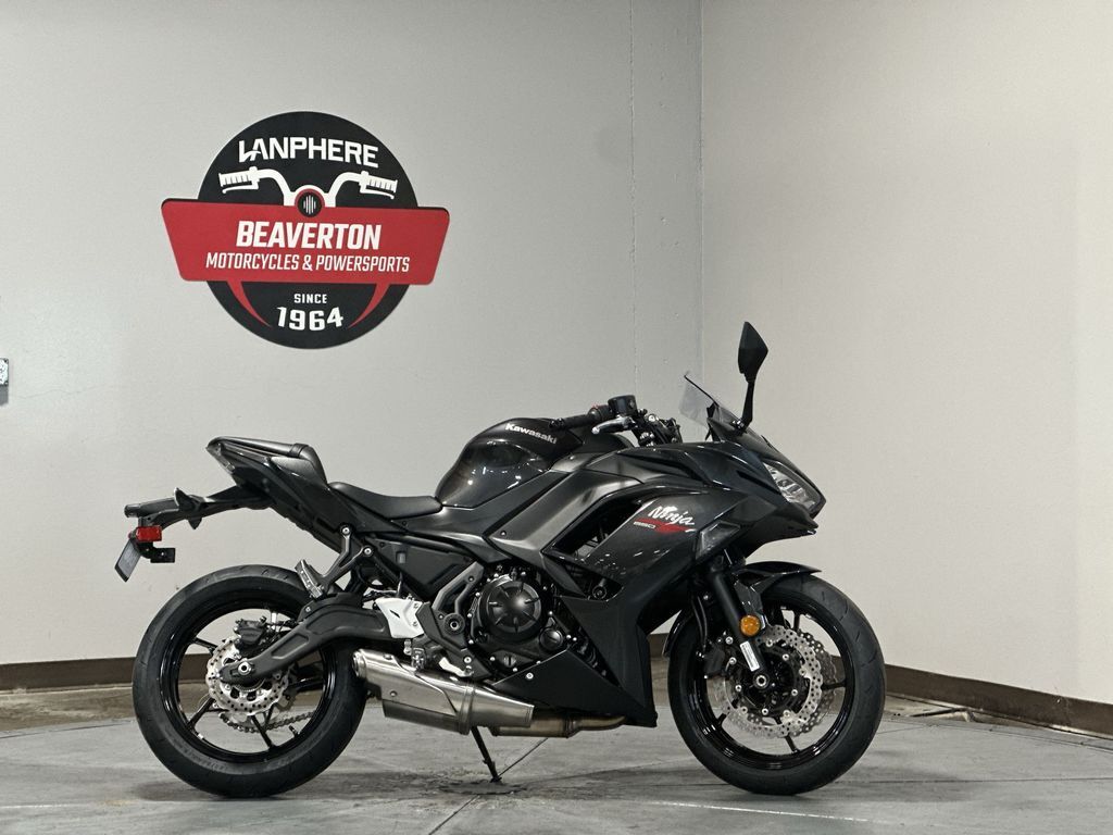 2026 Kawasaki Ninja® 650 BASE in Tigard, OR