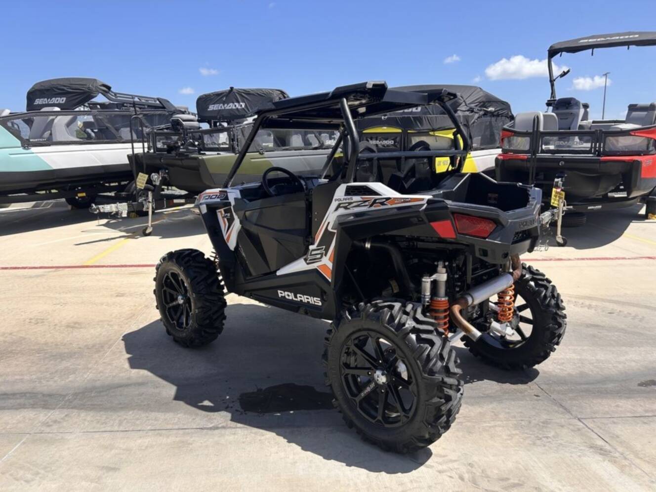A photo of this 2018 Polaris® RZR® S 1000 EPS White Lightning